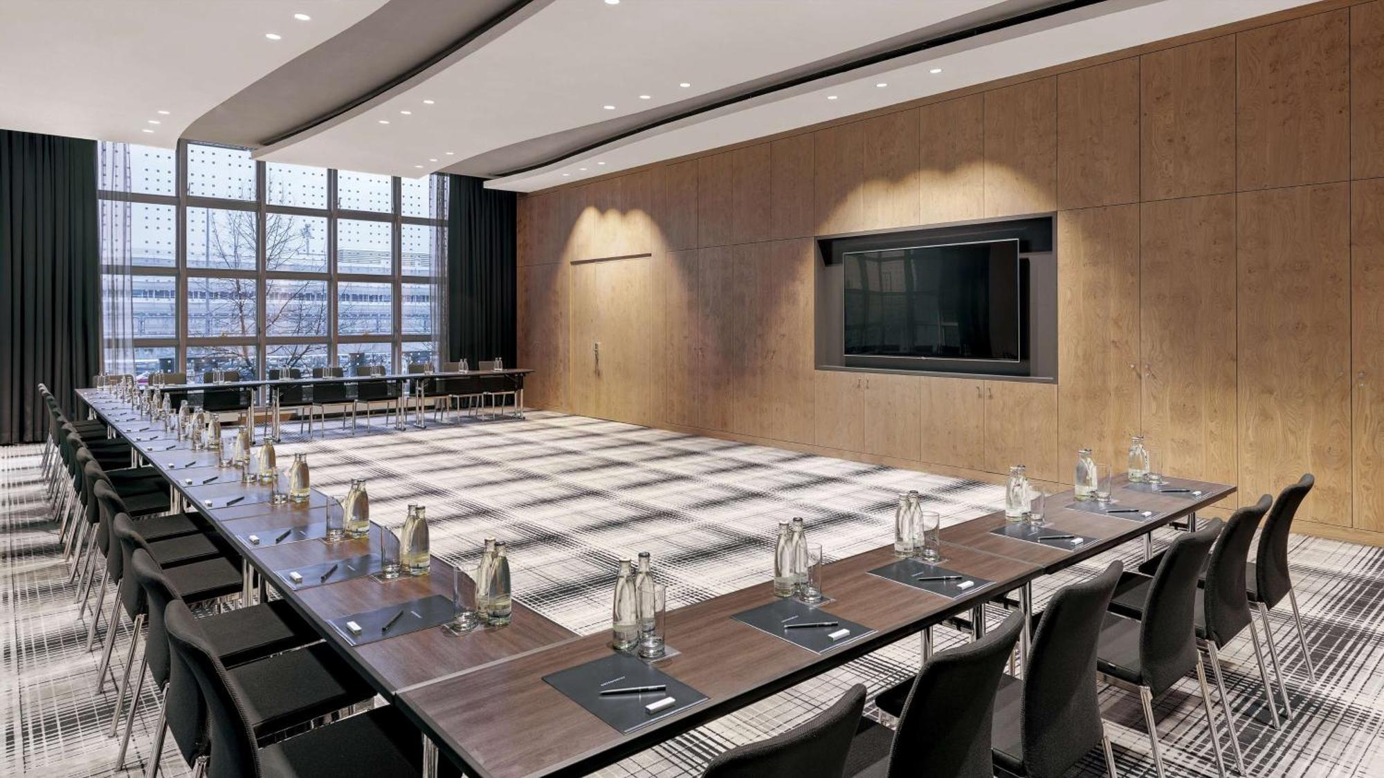 Hilton Munich Airport Otel Schwaig bei Nürnberg Dış mekan fotoğraf